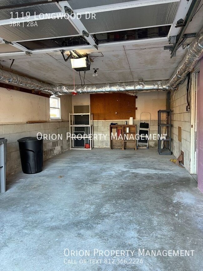 Building Photo - 1119 S Longwood Dr