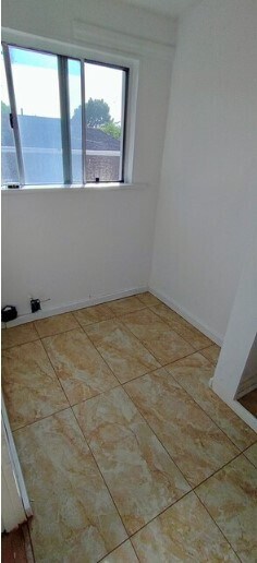 Laundry Room - 1150 Sanborn Ave. Apt C