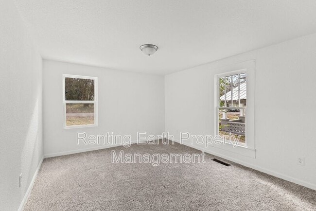 Building Photo - 5706 14th St S