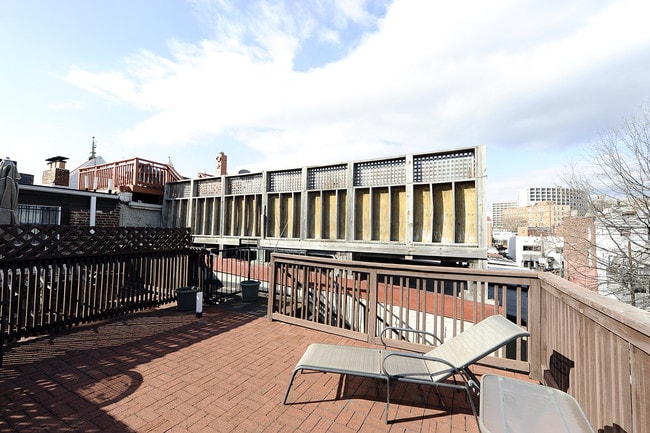 Building Photo - 1757 T St NW
