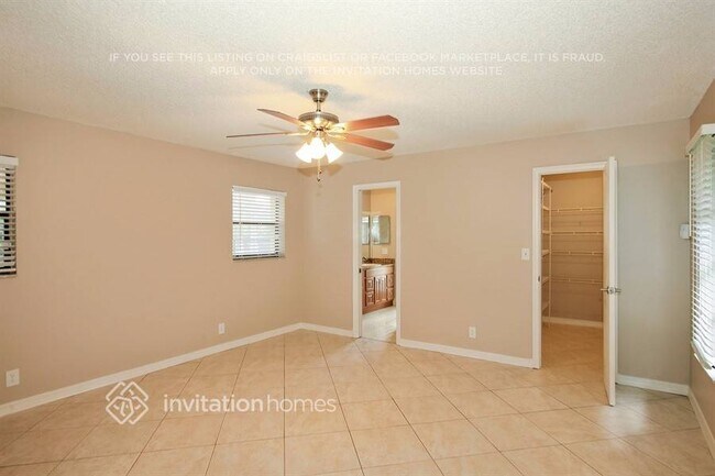 Building Photo - 11179 NW 18th Ct