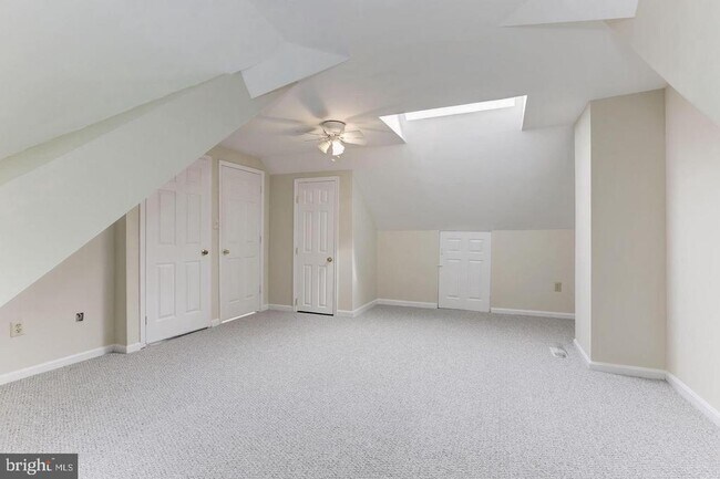 Building Photo - 1759 N Cliff St