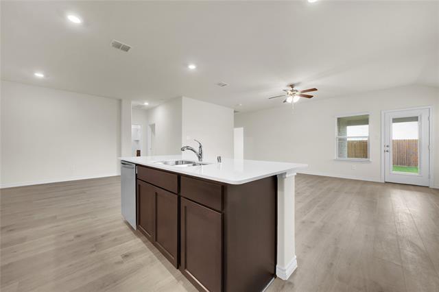 Building Photo - 2044 Hearn Dr