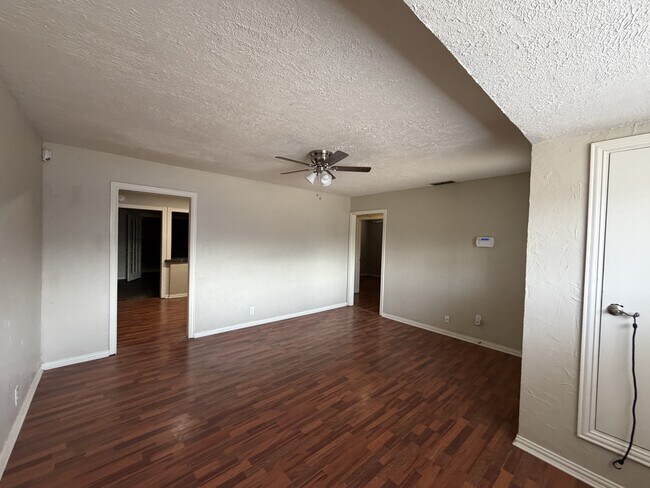 Building Photo - 2818 41st St