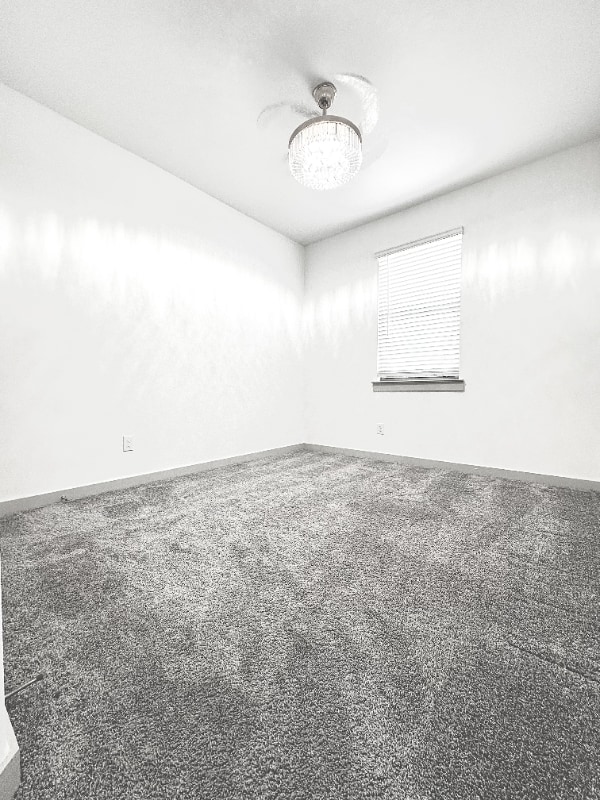 Building Photo - 691 Vista Oaks Rd