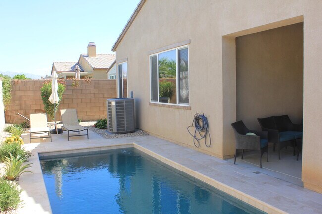 Building Photo - 84136 Olona Ct