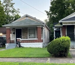 Building Photo - 2645 Grand Ave