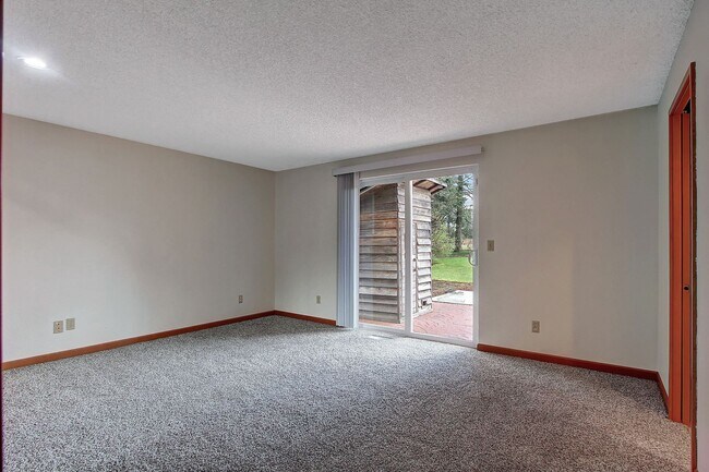 Building Photo - 4411 169th St SE