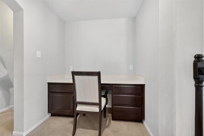Building Photo - 30148 Southern Sky Dr