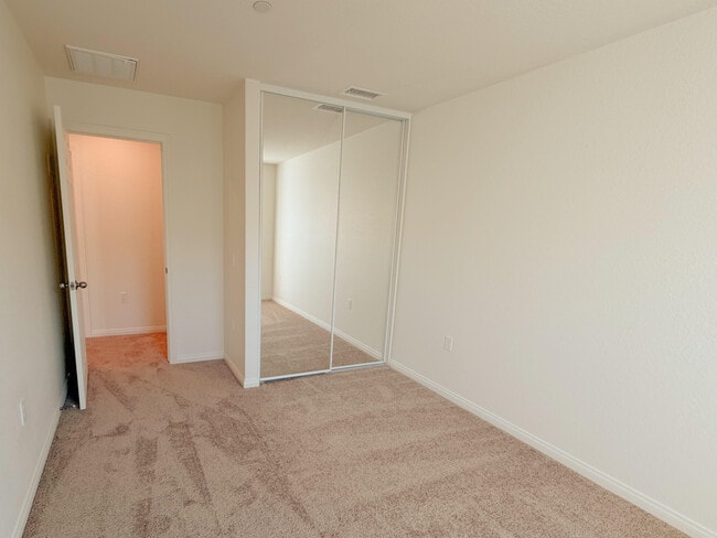 Building Photo - 4253 E Rincon St