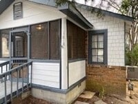 Building Photo - 1818 6 Ct
