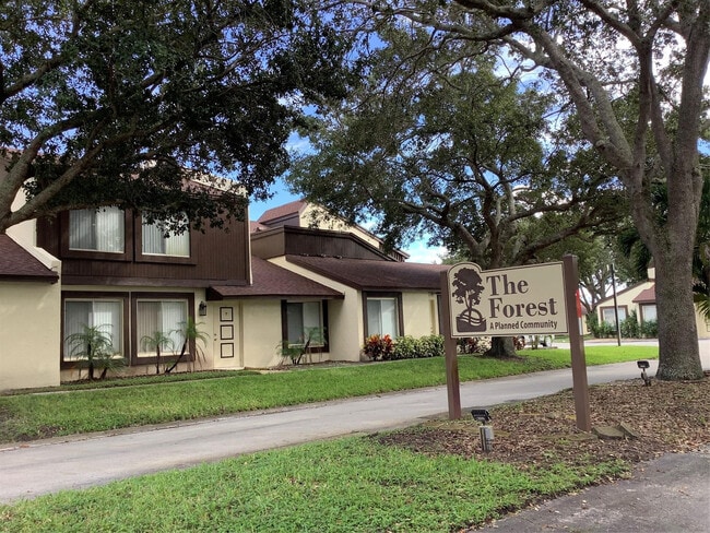 Building Photo - 5280 Bosque Ln