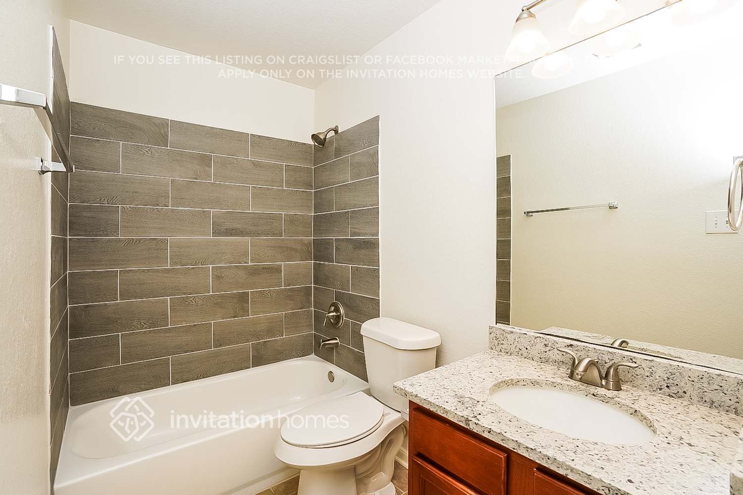 Building Photo - 18223 Misty Jade Ln