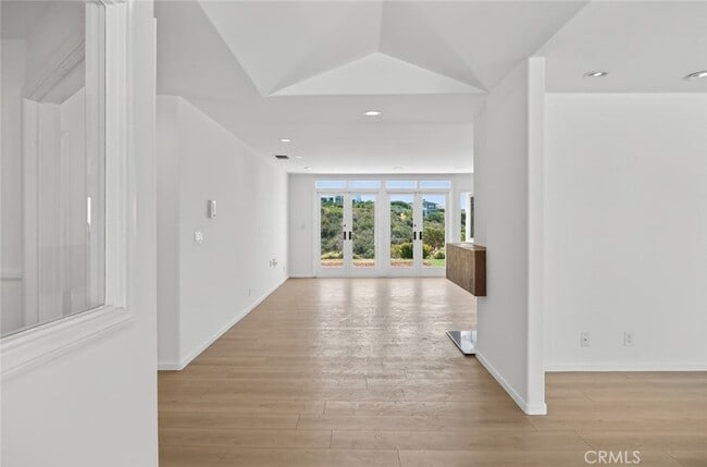 Building Photo - 978 Sandcastle Dr