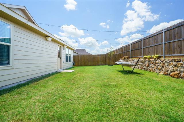Building Photo - 1657 Bluffview Dr