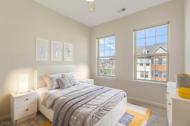 Building Photo - 17 Gala Ct