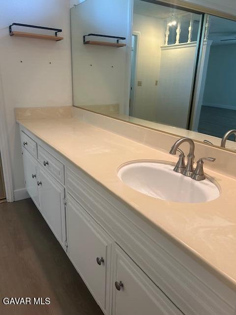 Building Photo - 431 Fantasy St