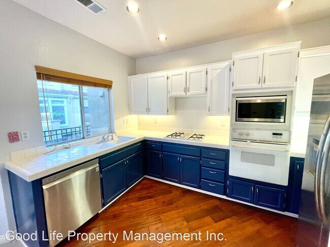 Building Photo - 2 br, 2.5 bath House - 7145 Calabria Ct Un...