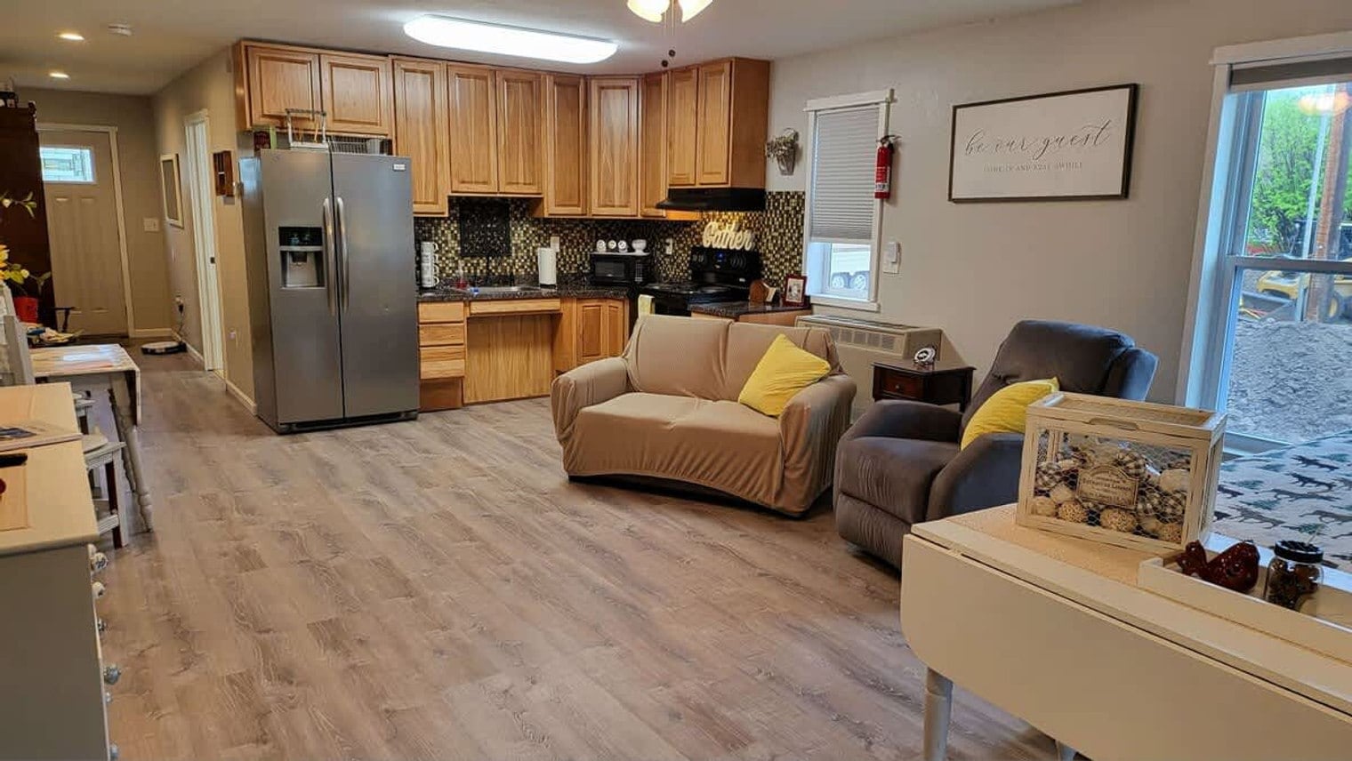 Building Photo - 6820 1/2 North Montana Avenue-SI ID1492821P