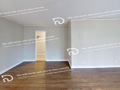 Building Photo - 514 SW 13th St