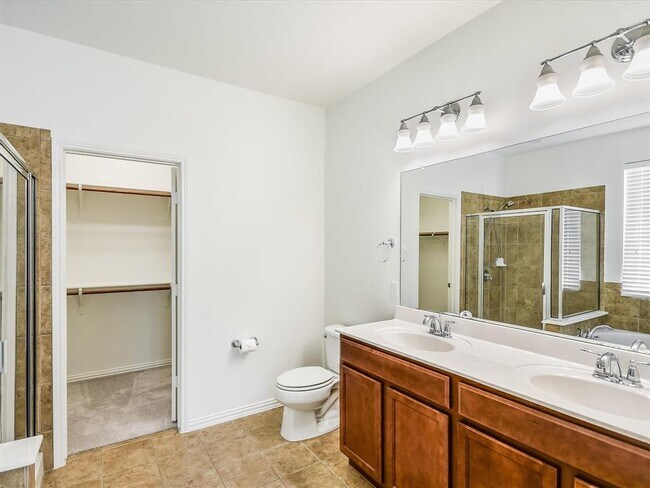 Building Photo - 11301 Hill Stable Ct