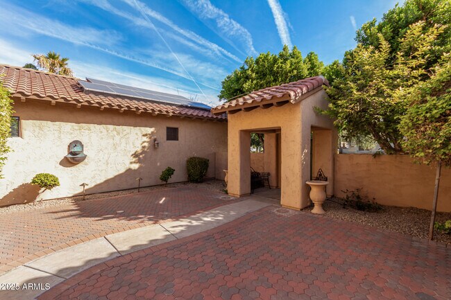 Building Photo - 2652 N 143rd Dr