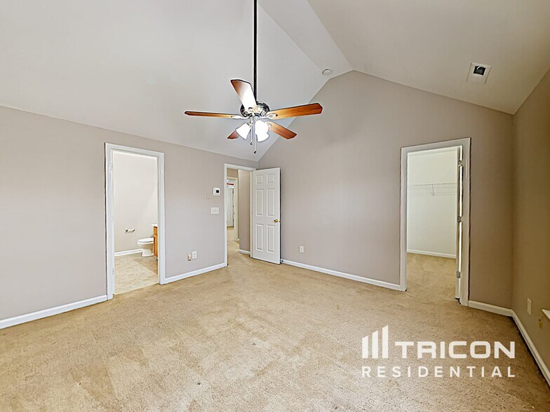Building Photo - 522 Tansy Dr