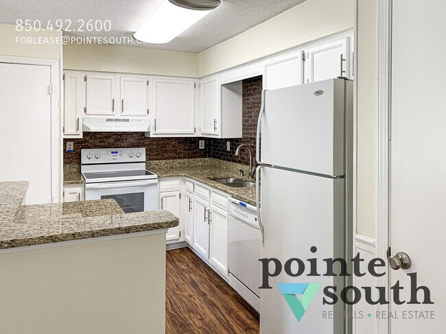 Building Photo - 5608 Cottage Hill Rd