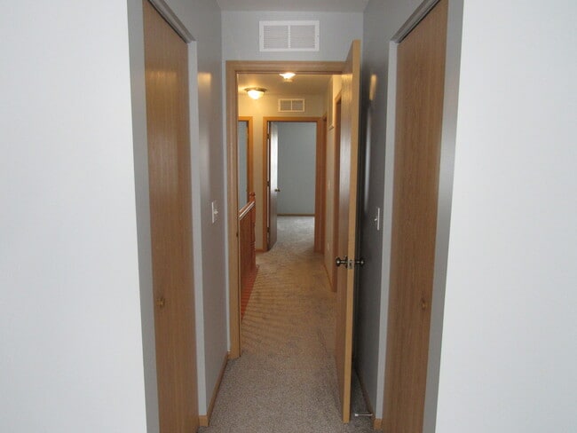 Building Photo - 25200 Faraday Rd