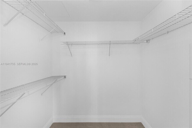 Building Photo - 55 SE 6th St