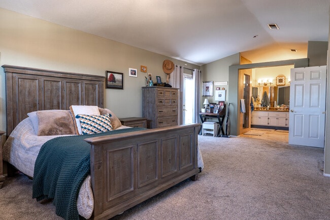 Building Photo - 79290 Desert Wind Ct