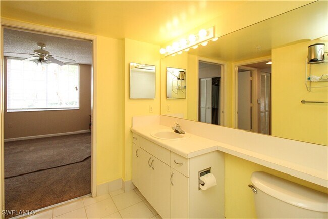 Building Photo - 1190 Wildwood Lakes Blvd
