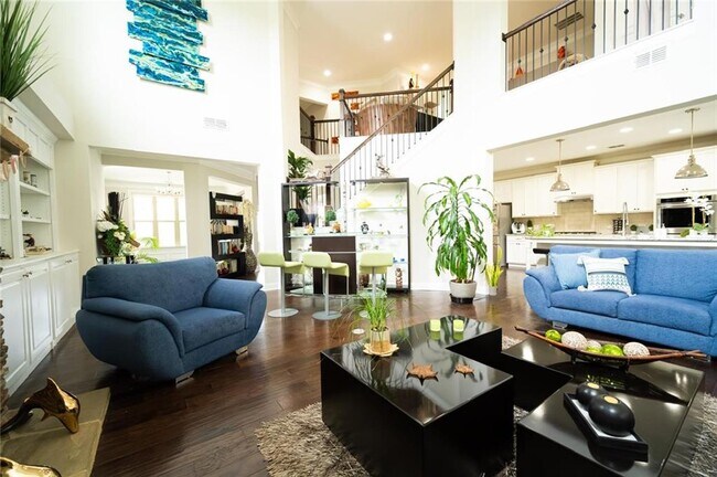 Building Photo - 1451 Torrington Dr