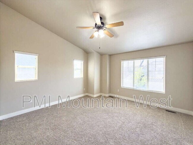Building Photo - 2119 Orchard Pines Loop E