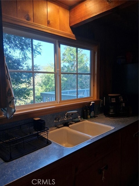 Building Photo - 210 Wylerhorn Dr