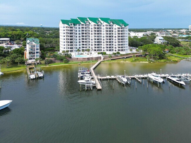 Building Photo - 662 Harbor Blvd