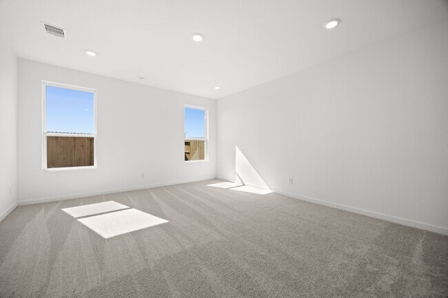 Building Photo - 28947 Rustic Robin Ln