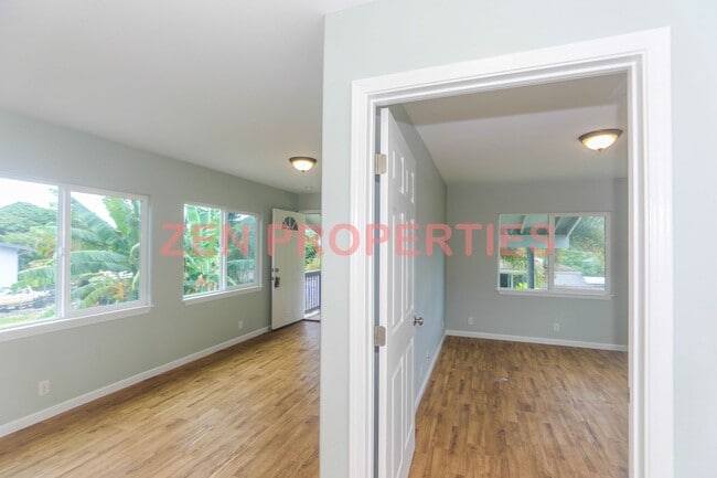 Building Photo - 47-372-372 Kapehe St