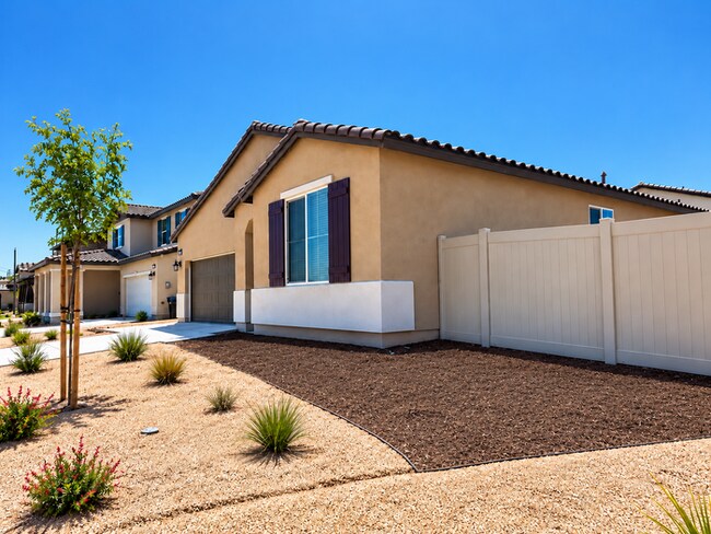 Building Photo - Discover A Hidden ...Modern Gem in West Lancaster's Developing Community!