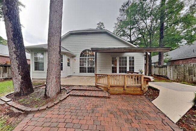 Building Photo - 175 Merryweather Pl