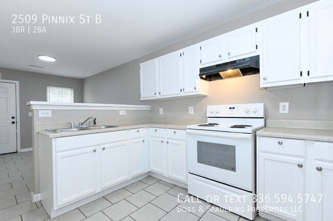 Building Photo - 2509 Pinnix St