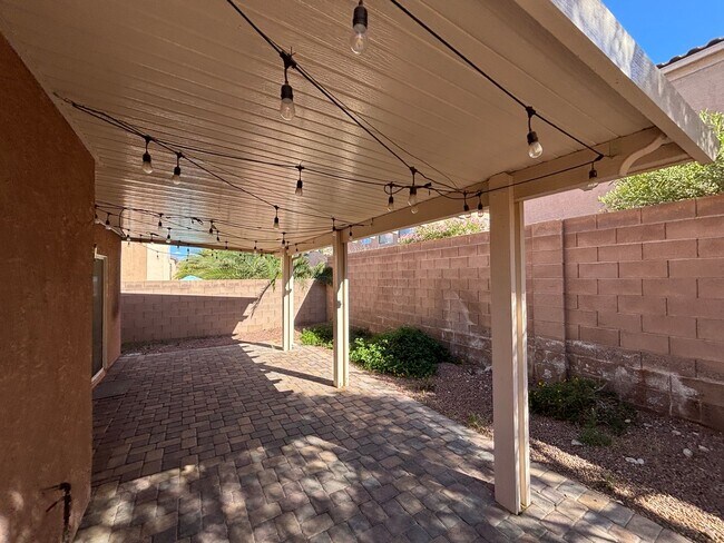 Building Photo - 5991 Bassio Ave
