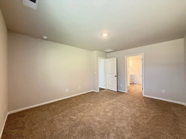 Building Photo - Brand New Home for Rent in Winnabow, NC