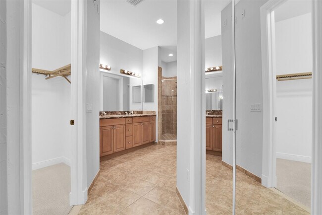 Building Photo - 7535 Old Thyme Ct