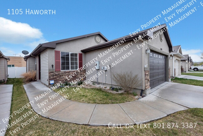 Building Photo - 1105 Haworth-