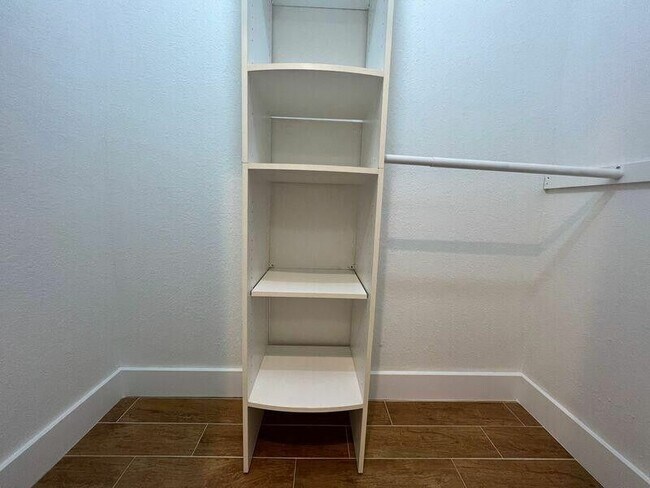 Building Photo - 4216 Sea Grape Dr