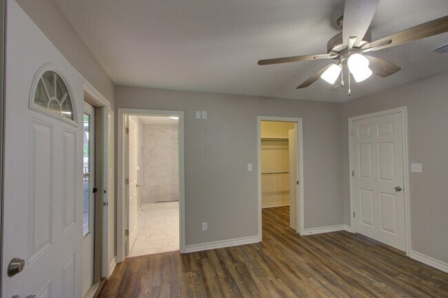 Building Photo - 720 Tennessee Acres Dr