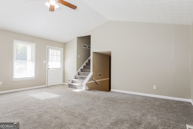 Building Photo - 7383 Fernwood Dr