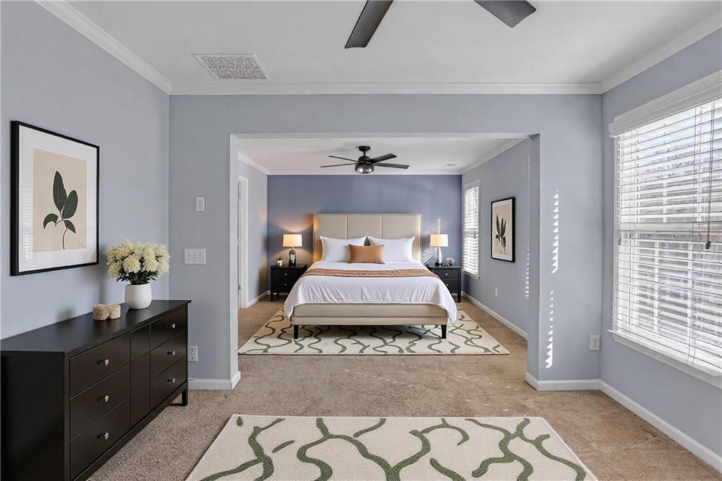 Building Photo - 2318 Longcourt Wy