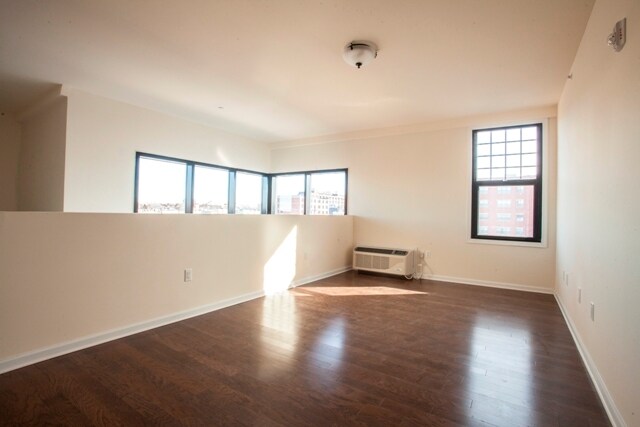 Building Photo - 190 Culver Ave